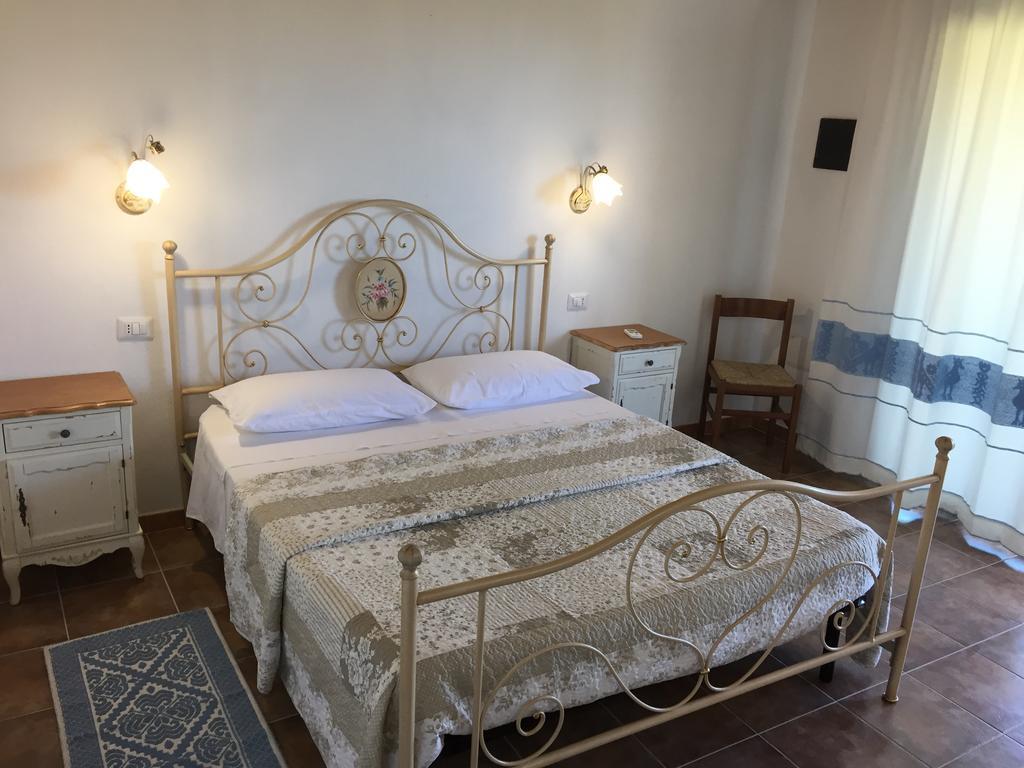Villa Agriturismo Mieleamaro Olbia Exterior foto
