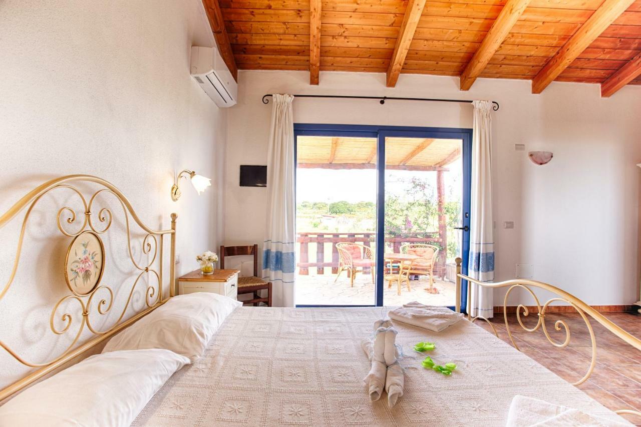 Villa Agriturismo Mieleamaro Olbia Exterior foto