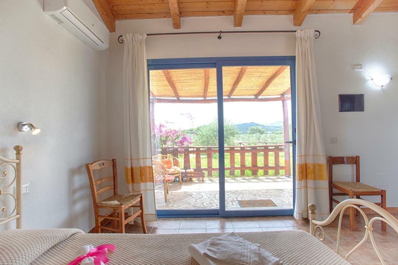 Villa Agriturismo Mieleamaro Olbia Exterior foto